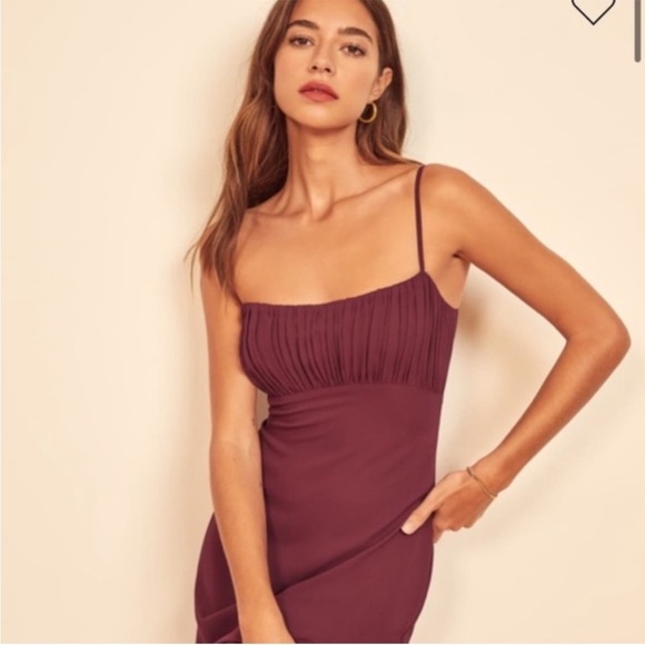 NWT Reformation Arie Midi dress plum burgundy red color with ruched square neck - Picture 3 of 9